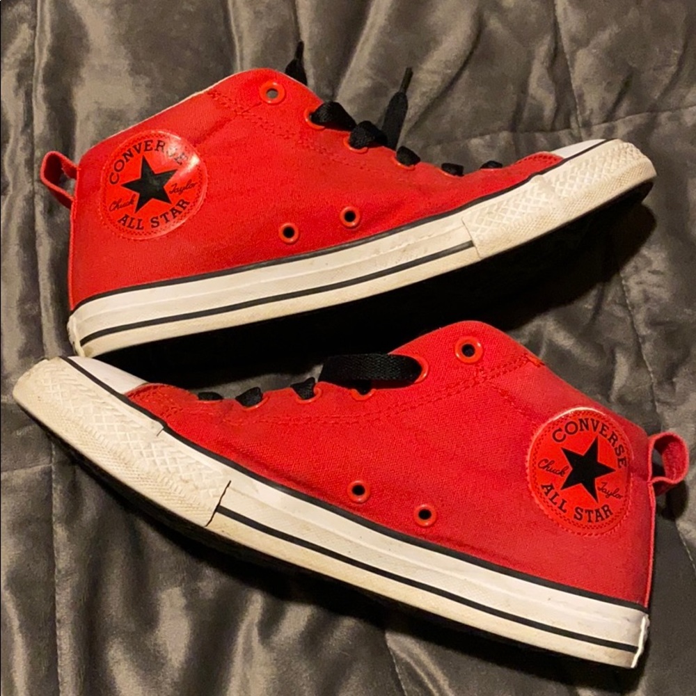 Converse mid rise sneakers
